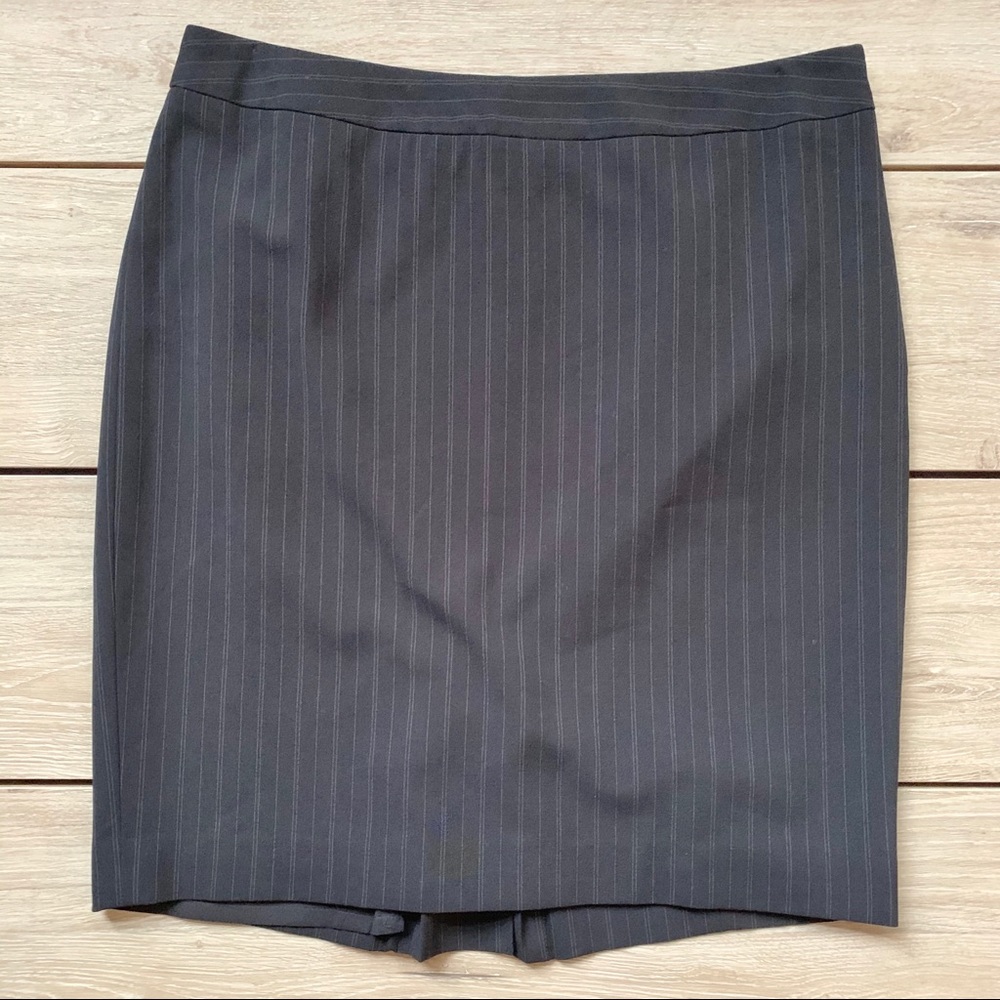 Calvin Klein pencil skirt